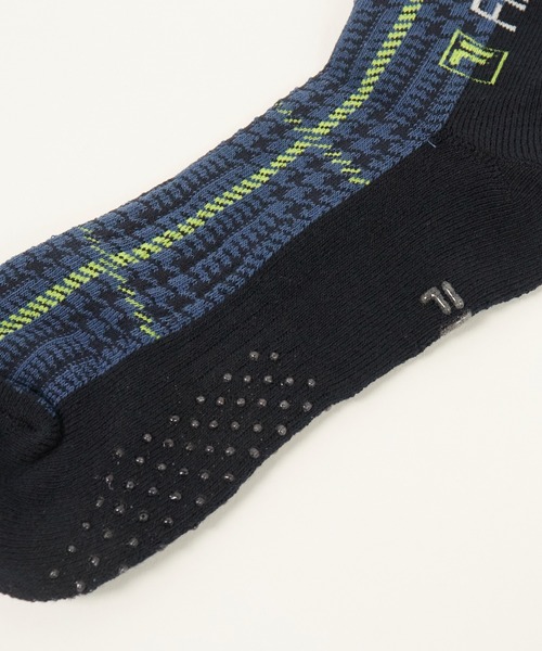 FILA（フィラ）の「【FILA GOLF/フィラゴルフ】ロゴ入り クルーソックス/持続消臭（ソックス/靴下・メンズ・ブラック/ネイビー/カーキ・FREE）」の4枚目の写真
