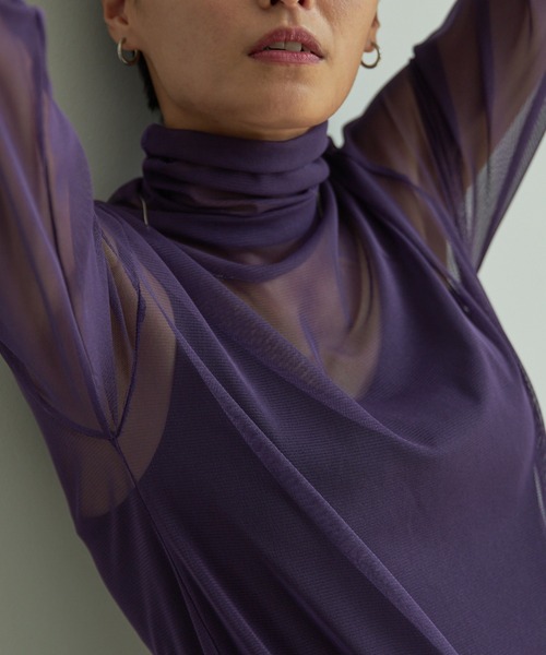 VACANCY(ヴァカンシー)の「タートルネックシアーカラーインナー(Tシャツ/カットソー・レディース・ブラック/パープル/ブラウン/グリーン/グレイッシュベージュ/ブルー/ピンク/ライトグリーン/オレンジ・FREE)」の21枚目の写真