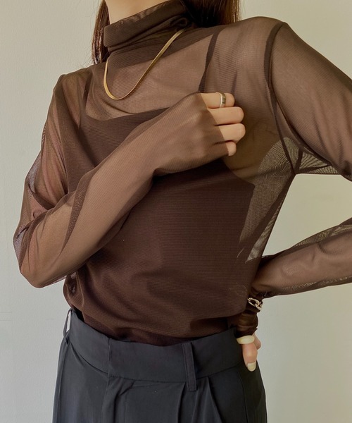 VACANCY(ヴァカンシー)の「タートルネックシアーカラーインナー(Tシャツ/カットソー・レディース・ブラック/パープル/ブラウン/グリーン/グレイッシュベージュ/ブルー/ピンク/ライトグリーン/オレンジ・FREE)」の11枚目の写真