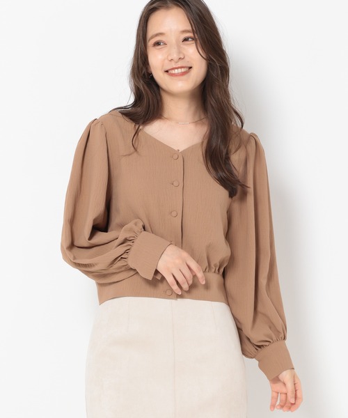 mysty woman(ミスティウーマン)の「楊柳フェミニンブラウス 236585(シャツ/ブラウス・レディース・ブラック/グリーン/キャメル・FREE)」の1枚目の写真