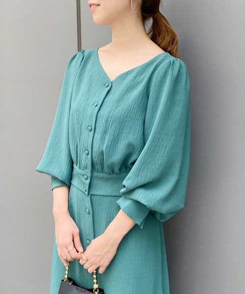 mysty woman(ミスティウーマン)の「楊柳フェミニンブラウス 236585(シャツ/ブラウス・レディース・ブラック/グリーン/キャメル・FREE)」の3枚目の写真