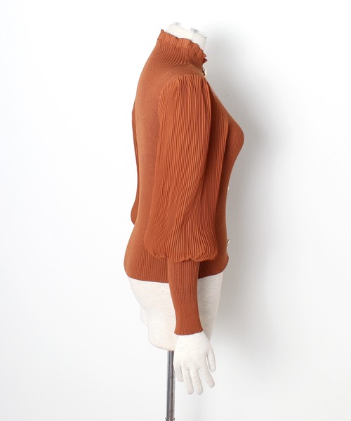 Primazel（プリマゼル）の「バルーンスリーブ袖コンシャスハイネックニットトップス（ニット/セーター・レディース・ホワイト/ベージュ/テラコッタ/ブラック・M）」の6枚目の写真