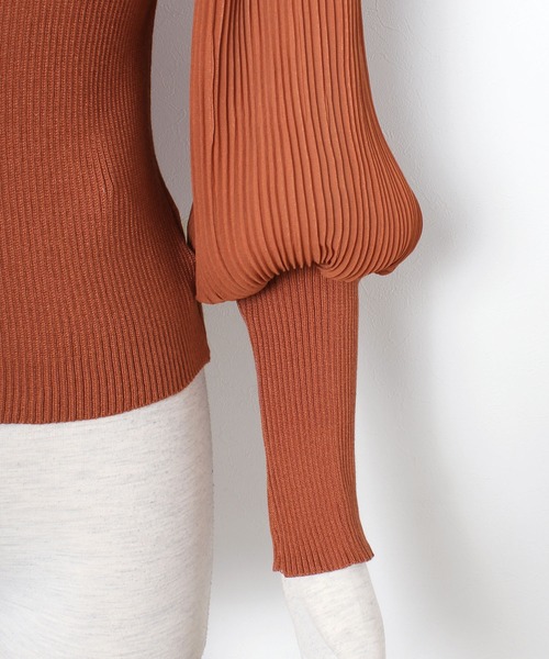 Primazel（プリマゼル）の「バルーンスリーブ袖コンシャスハイネックニットトップス（ニット/セーター・レディース・ホワイト/ベージュ/テラコッタ/ブラック・M）」の9枚目の写真