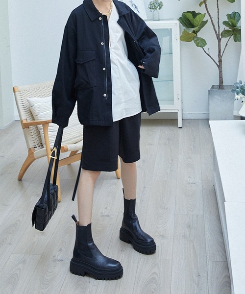 chuclla(チュクラ)の「【chuclla】【2021/AW】Cotton soutien collar jacket chwt21a01(その他アウター・レディース・クリーム/ブラック・FREE)」の3枚目の写真