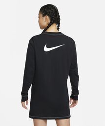 ナイキワンピース NIKE - 【Mサイズ】NIKE ナイキ レディース ワンピースの通販 by