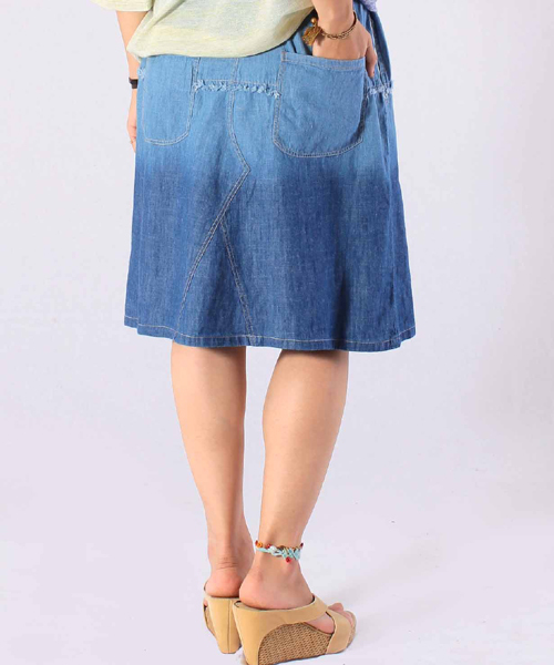 チャイハネ（チャイハネ）の「【チャイハネ】デニムグラデーションスカート（デニムスカート・レディース・ライトブルー/ブルー・FREE）」の14枚目の写真