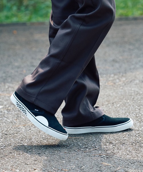 Slyde（スライド）の「【Slyde】SLYDE TECH SUEDE SLIPｰON（スニーカー・メンズ・ブラック×ブラック/ブラック×ホワイト・24.5/25.5/23.5/26.5/27.5/23/26/27/24/28/25）」の10枚目の写真