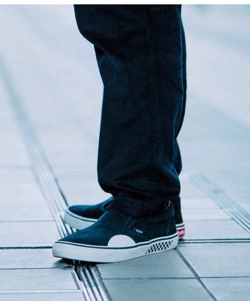 Slyde（スライド）の「【Slyde】SLYDE TECH SUEDE SLIPｰON（スニーカー・メンズ・ブラック×ブラック/ブラック×ホワイト・24.5/25.5/23.5/26.5/27.5/23/26/27/24/28/25）」の12枚目の写真
