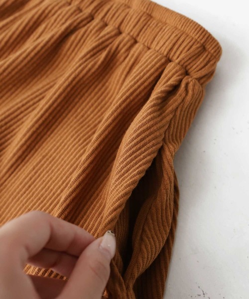 antiqua（アンティカ）の「Ａラインセルフカットスカート（スカート・キッズ・ブラック/ブラウン/スモークピンク/レッド・4/6/3/5）」の15枚目の写真