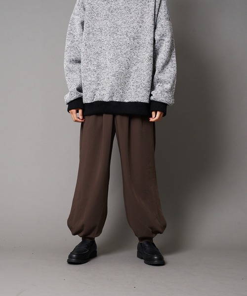 UNIIT(ユニット)の「【UNIIT/ユニット】裾カフス付き ルーズバルーンパンツ ワイドパンツ(その他パンツ・メンズ・チャコールグレー/ブラック/ベージュ・SMALL/MEDIUM/LARGE)」の12枚目の写真