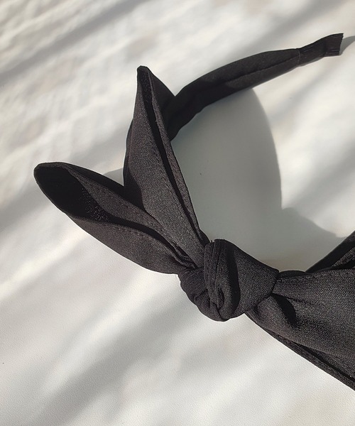 CEMONEMO（セモネモ）の「クラシカル ダブルリボン カチューシャ（カチューシャ・レディース・ブラック/ベージュ/ワイン・FREE）」の17枚目の写真