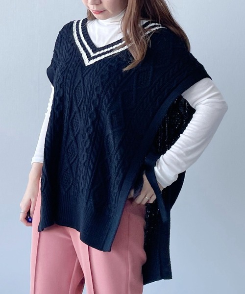 mysty woman（ミスティウーマン）の「チルデンケーブルベスト 269887（ベスト・レディース・ブラック/オフホワイト/ライトベージュ・FREE）」の2枚目の写真