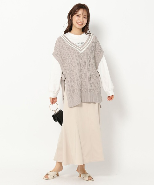 mysty woman（ミスティウーマン）の「チルデンケーブルベスト 269887（ベスト・レディース・ブラック/オフホワイト/ライトベージュ・FREE）」の15枚目の写真