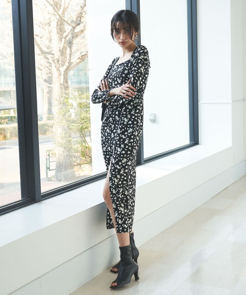 フラワー ロングドレス S〜XL スクエアネック 深スリット ティカ Tika キャバドレス フラワーレースビジュー袖あり