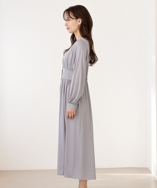 mysty woman（ミスティウーマン）の「ステッチパフワンピース 267035（ワンピース・レディース・ベージュ/ネイビー/グレー・FREE）」の11枚目の写真