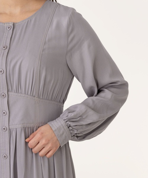 mysty woman（ミスティウーマン）の「ステッチパフワンピース 267035（ワンピース・レディース・ベージュ/ネイビー/グレー・FREE）」の17枚目の写真