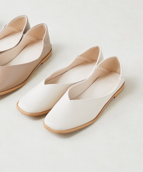 menue(メヌエ)の「2way Vカットバブーシュ(パンプス・レディース・ブラック/アイボリー/グレイッシュベージュ・41/39/36/37/40/35/34/38)」の16枚目の写真