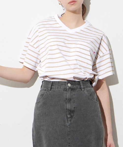 anown(アノン)の「Vネック半袖アソートTシャツ(Tシャツ/カットソー・レディース・ブラック/アイボリー/スモークピンク/ベージュ系/ネイビー系・FREE)」の1枚目の写真