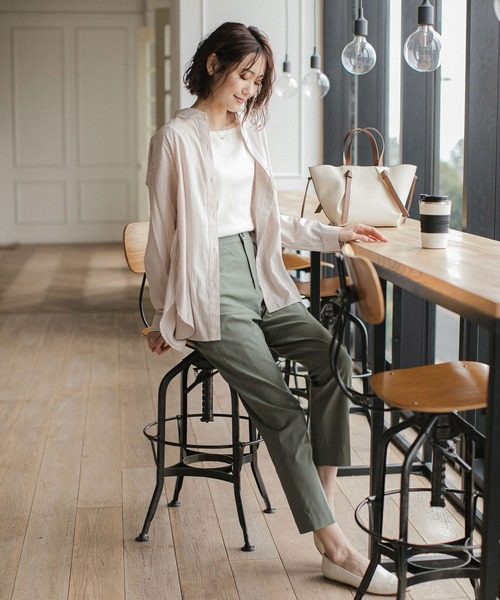 GLOBAL WORK(グローバルワーク)の「Beauteeスクエアプルオーバー長袖/259456(Tシャツ/カットソー・レディース・ブラック/オフホワイト/キャメル・MEDIUM/LARGE)」の4枚目の写真