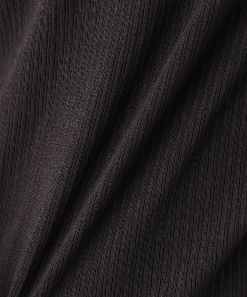 GLOBAL WORK(グローバルワーク)の「Beauteeスクエアプルオーバー長袖/259456(Tシャツ/カットソー・レディース・ブラック/オフホワイト/キャメル・MEDIUM/LARGE)」の20枚目の写真