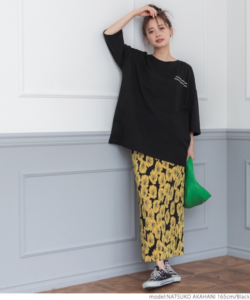 coca（coca）（コカ）の「バックプリントビッグTEE（Tシャツ/カットソー・レディース・ホワイト/ブラック・ONE SIZE）」の3枚目の写真