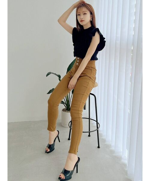 RESEXXY（リゼクシー）の「シャーリングスキニーパンツ（その他パンツ・レディース・ブラック/マスタード/ブラウン・FREE）」の6枚目の写真