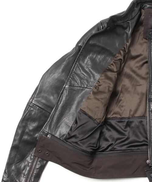G-STAR（ジースター）の「RIDER LEATHER JACKET/ライダース（ライダースジャケット・メンズ・ダークブラック・SMALL/MEDIUM/LARGE/X-SMALL）」の4枚目の写真