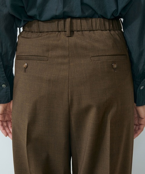 SALON adam et rope'（サロン アダム エ ロペ）の「【サステナブル】【洗える・防シワ・消臭】GREEN WOOL イージースラックス（スラックス・レディース・ブラウン/ブラック/ライトグレー・S/M）」の18枚目の写真