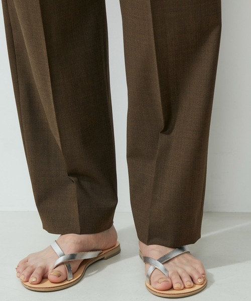 SALON adam et rope'（サロン アダム エ ロペ）の「【サステナブル】【洗える・防シワ・消臭】GREEN WOOL イージースラックス（スラックス・レディース・ブラウン/ブラック/ライトグレー・S/M）」の12枚目の写真