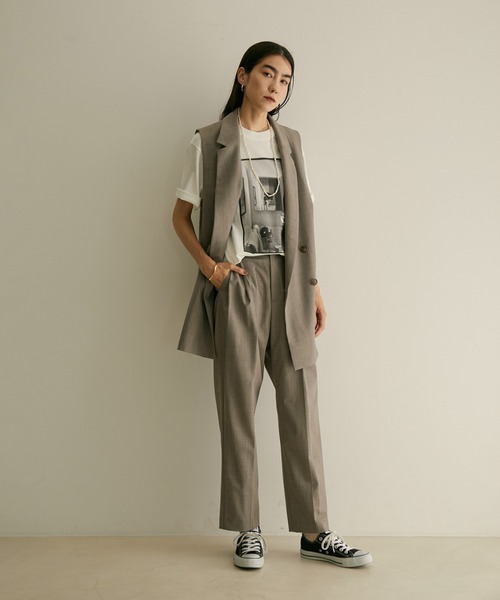 SALON adam et rope'（サロン アダム エ ロペ）の「【サステナブル】【洗える・防シワ・消臭】GREEN WOOL イージースラックス（スラックス・レディース・ブラウン/ブラック/ライトグレー・S/M）」の5枚目の写真