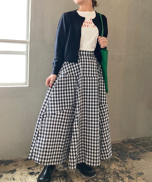 Doux Belle（ドゥーベル）の「ギンガムチェックマキシ丈スカート（スカート・レディース・グリーン/ブラウン/グレー/ブラック/レッド/ブルー・MEDIUM/LARGE）」の2枚目の写真