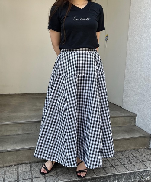 Doux Belle（ドゥーベル）の「ギンガムチェックマキシ丈スカート（スカート・レディース・グリーン/ブラウン/グレー/ブラック/レッド/ブルー・MEDIUM/LARGE）」の8枚目の写真