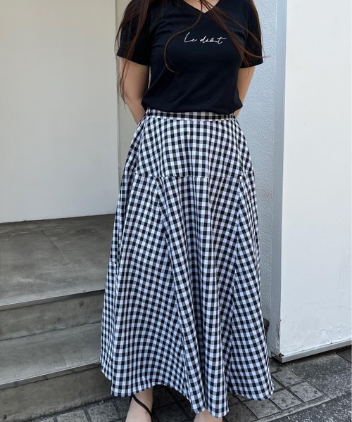 Doux Belle（ドゥーベル）の「ギンガムチェックマキシ丈スカート（スカート・レディース・グリーン/ブラウン/グレー/ブラック/レッド/ブルー・MEDIUM/LARGE）」の10枚目の写真