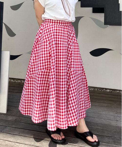 Doux Belle（ドゥーベル）の「ギンガムチェックマキシ丈スカート（スカート・レディース・グリーン/ブラウン/グレー/ブラック/レッド/ブルー・MEDIUM/LARGE）」の14枚目の写真