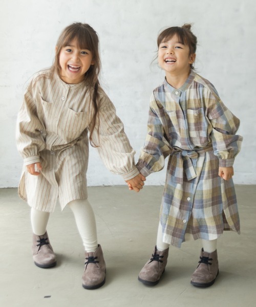 pairmanon（ペアマノン）の「ウエストベルト付きシャツワンピース（シャツワンピース・キッズ・ブラウン系その他/グレー系その他5/ベージュ系その他・140/130/100/90/150/120/110）」の11枚目の写真