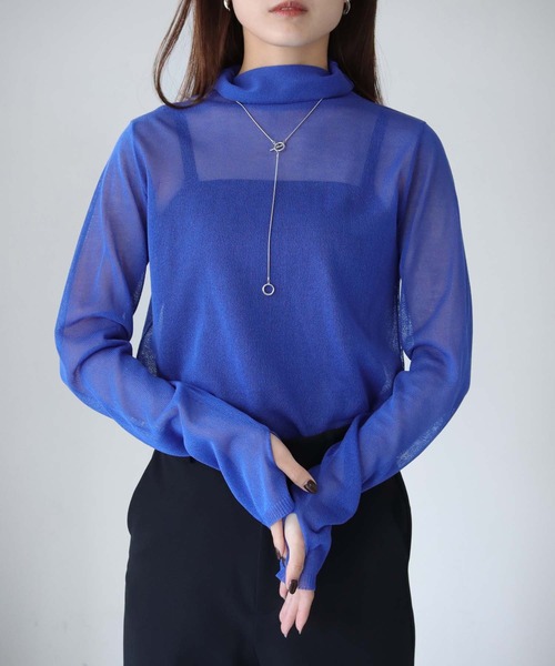 cheriella(シェリエラ)の「【cheriella】WEB限定フィンガーホールシアータートルニット 新色追加 WEB LIMITED FINGER HOLE SHEER TURTLE KNIT NEW COLOR(ニット/セーター・レディース・ブラック/ベージュ/カーキ/アイボリー/ワインレッド/ブルー/ライトグリーン/オフホワイト/ダークグリーン・M)」の8枚目の写真