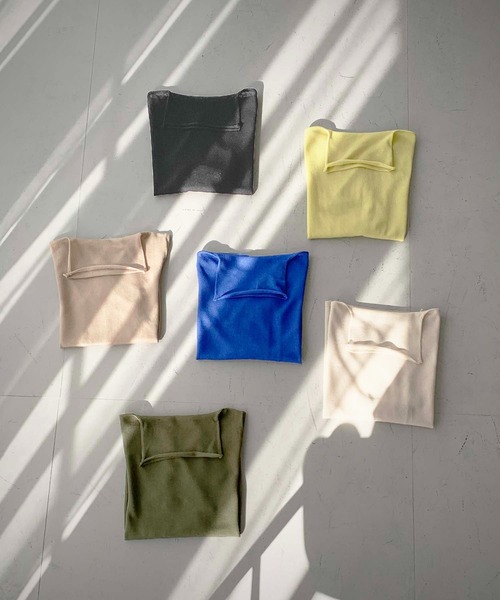 cheriella(シェリエラ)の「【cheriella】WEB限定フィンガーホールシアータートルニット 新色追加 WEB LIMITED FINGER HOLE SHEER TURTLE KNIT NEW COLOR(ニット/セーター・レディース・ブラック/ベージュ/カーキ/アイボリー/ワインレッド/ブルー/ライトグリーン/オフホワイト/ダークグリーン・M)」の15枚目の写真