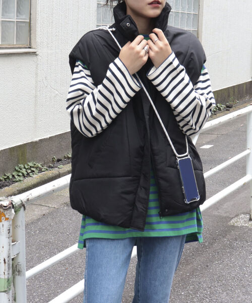 fredy emue(フレディエミュ)の「ハイネックエコダウンベスト(ダウンベスト・レディース・ブラック/ベージュ/オフホワイト・FREE)」の4枚目の写真