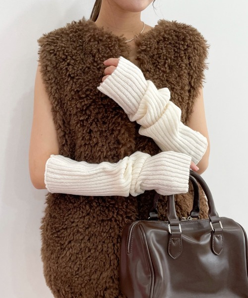 EPIMI E'PIMMY（エピミエピミー）の「バリエリブアームウォーマー（アームカバー・レディース・ベージュ/グリーン系その他/オレンジ/ピンク/オフホワイト/グレー/ブラック・MEDIUM）」の2枚目の写真