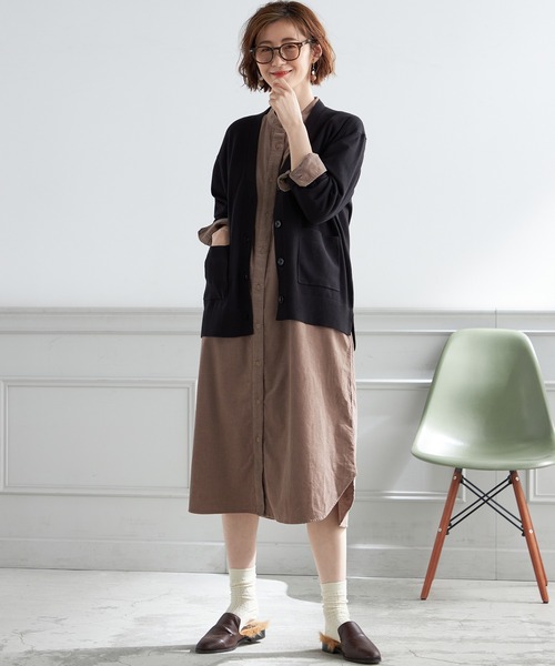 Petit Honfleur(プチオンフルール)の「コーデュロイシャツワンピース(ワンピース・レディース・ベージュ/カーキ・L/M)」の1枚目の写真