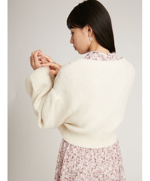 値下♡正規品♡SNIDEL♡デザインスリーブクロップドニットプルオーバー♡WHT SNIDEL（スナイデル）の「デザインスリーブクロップドニットプル
