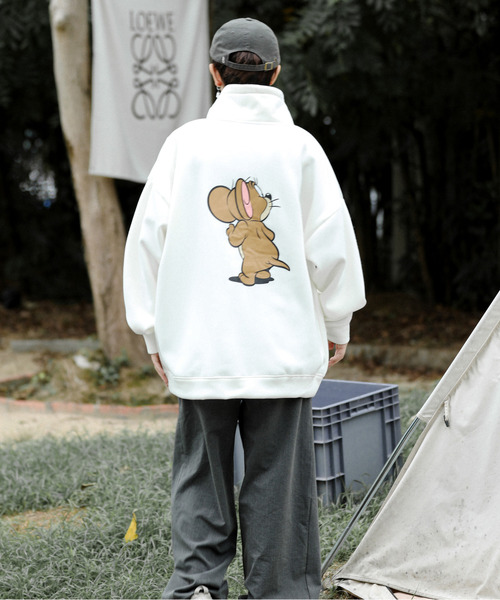 Tom＆Jerry（トムアンドジェリー）の「【neos -addictive design-】TOM&JERRY トムとジェリー ビッグシルエット バックプリント＆刺繍 モックネック ハーフジップ スウェット アノラック トレーナー（スウェット・メンズ・ホワイト/ホワイト系その他/ブラック/ブラウン/グレー系その他/ブラック系その他/グレー/ブラウン系その他・LARGE/MEDIUM）」の15枚目の写真