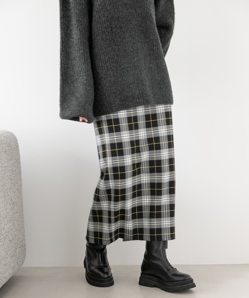 LOWRYS FARM（ローリーズファーム）の「チェックタイトスカート　172363（スカート・レディース・アイボリー/ブラック/ブラウン・FREE）」の2枚目の写真