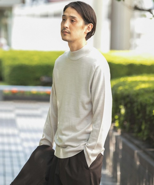 URBAN RESEARCH DOORS（アーバンリサーチドアーズ）の「LIFE STYLE TAILOR　ハーモニーモックネックニット（ニット/セーター・メンズ・グリーン/チャコールグレー/ホワイト/ネイビー・40/38）」の8枚目の写真