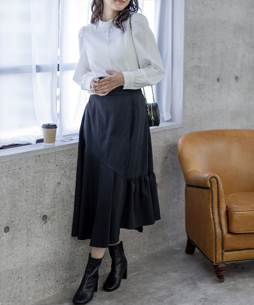 clear（クリア）の「バンドカラークルミボタンブラウス（シャツ/ブラウス・レディース・オフホワイト/ブラック・F）」の22枚目の写真