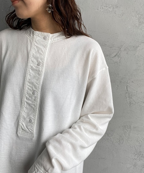 THE SHINZONE（ザ　シンゾーン）の「[THE SHINZONE/ザ シンゾーン] ミリタリー ヘンリープルオーバーカットソー（Tシャツ/カットソー・レディース・ホワイト/ブラック/セージグリーン・F）」の13枚目の写真