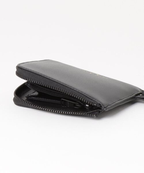 未使用美品・即日発送FRED PERRY L4333 WALLET&CHAIN FRED PERRY（フレッドペリー）の「Burnshd Lea Zip Wallet