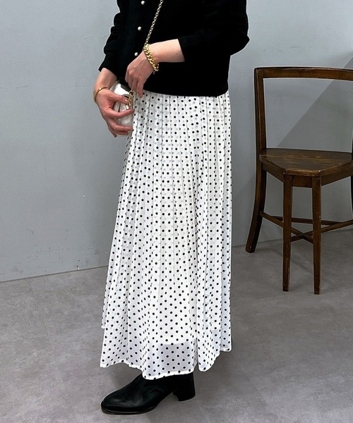 un dix cors（アンディコール）の「ドット柄プリーツスカート（スカート・レディース・ブラック/ホワイト・FREE）」の4枚目の写真