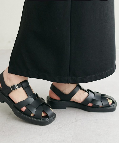 DISCOAT（ディスコート）の「スクエアグルカサンダル（サンダル・レディース・ブラック/オフホワイト/ブラウン・SMALL/MEDIUM/LARGE）」の3枚目の写真