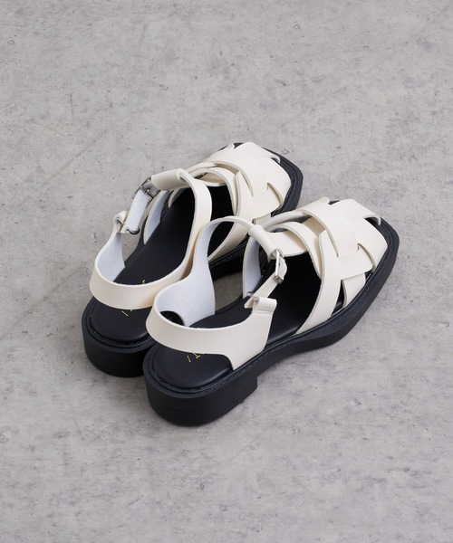 DISCOAT（ディスコート）の「スクエアグルカサンダル（サンダル・レディース・ブラック/オフホワイト/ブラウン・SMALL/MEDIUM/LARGE）」の20枚目の写真